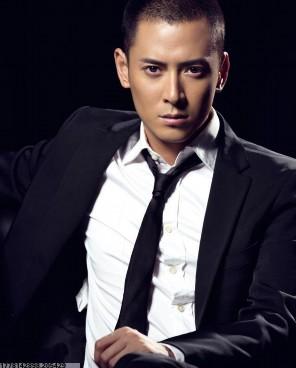 川连广明